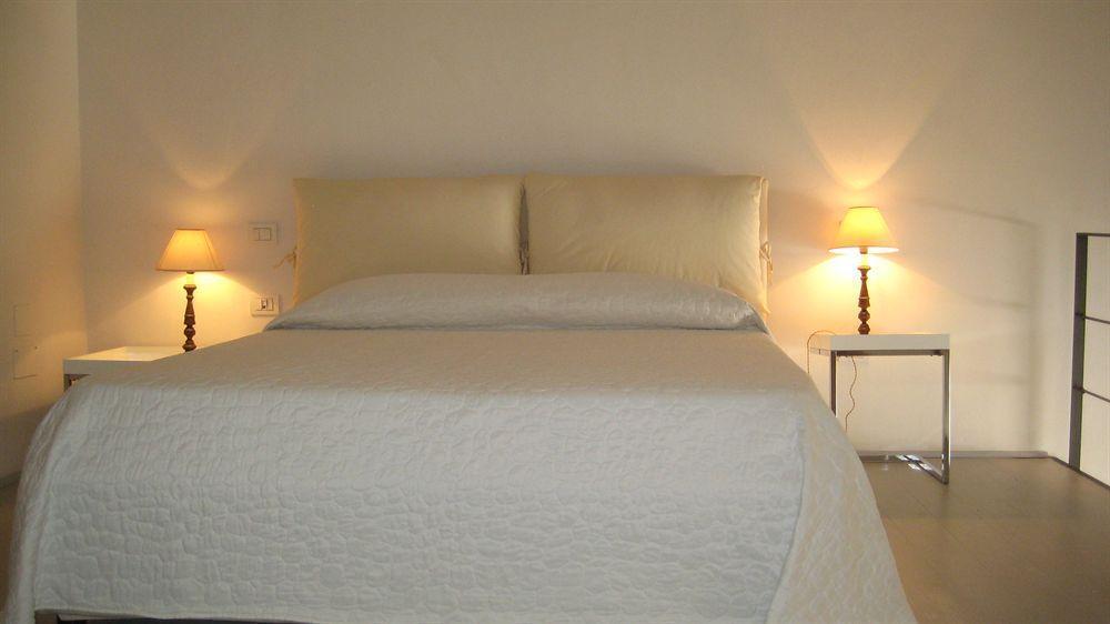 Bb 22 Charming Rooms & Apartments Palermo Exterior photo