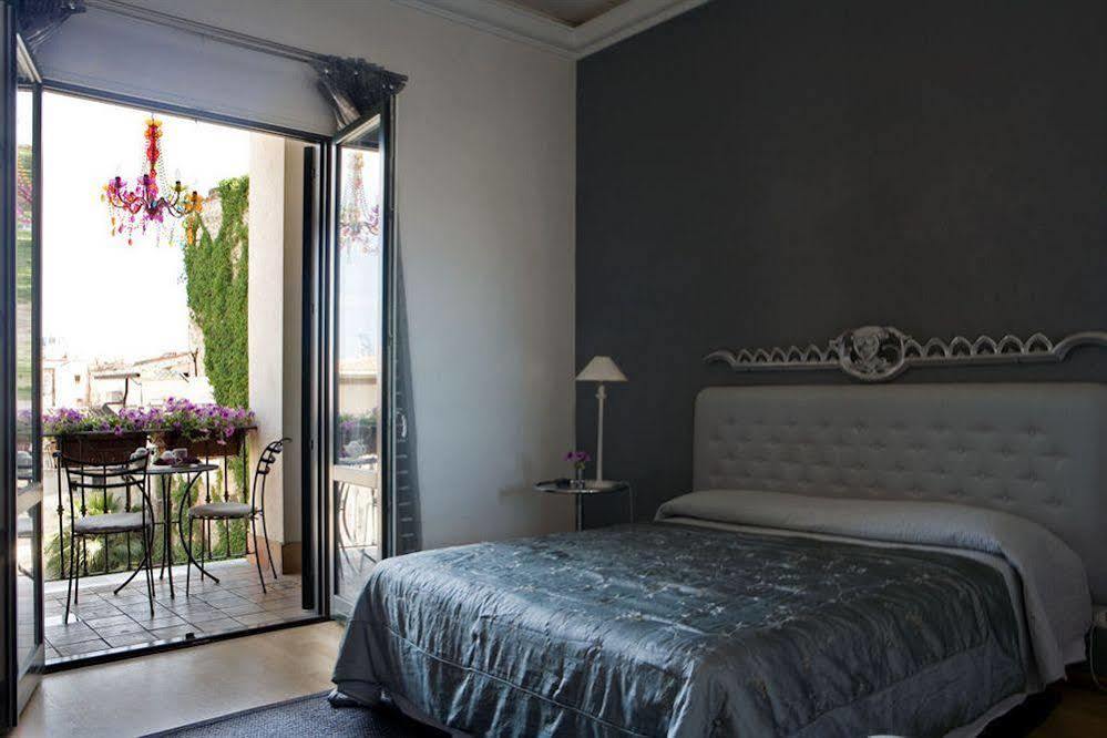 Bb 22 Charming Rooms & Apartments Palermo Exterior photo