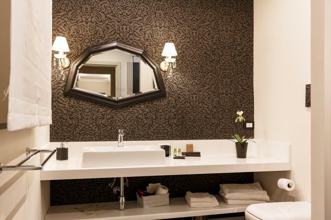 Bb 22 Charming Rooms & Apartments Palermo Exterior photo